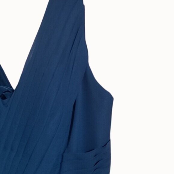 Loyeloy Blue Sleeveless V-Neck Pleated Maxi Dress For Women Size Med Minimalist - Picture 2 of 6